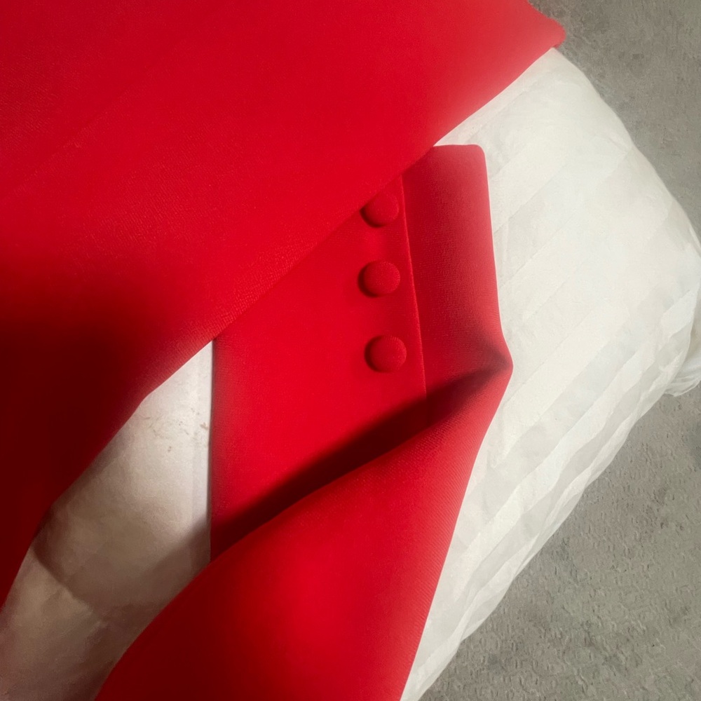 Red Long sleeve midi dress - Picture 3 of 4